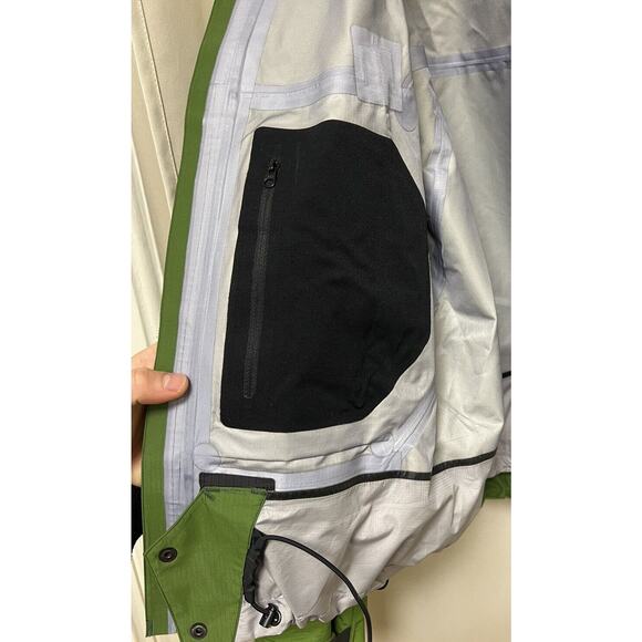 Arcteryx Sidewinder TR Jacket Unisex M Kermit Green Full-Zip Goretex XCR Vintage - Picture 16 of 16